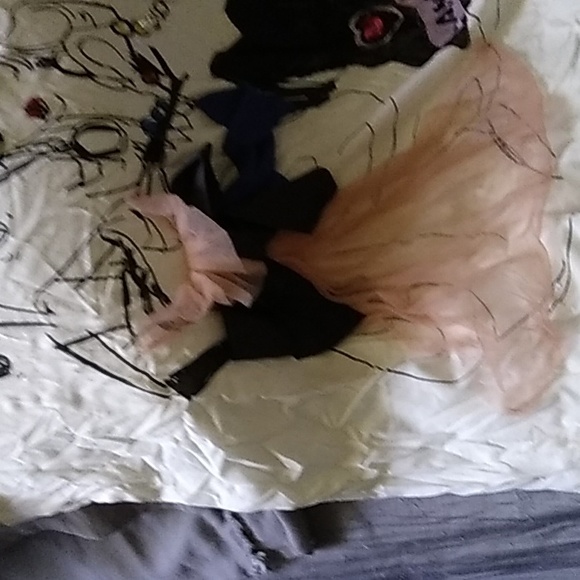 LANVIN FOR H&M VINTAGE TEE. COLLECTORS ITEM. Multi medium embellished size large - Picture 4 of 7